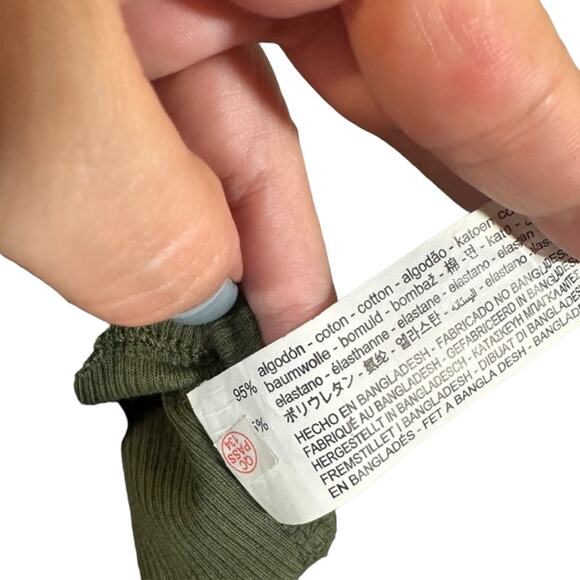 Zara Olive Green Ribbed Textured Long Sleeve V-Neck Crop Top Women Sz M - Picture 7 of 8